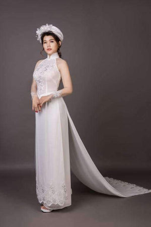Mark&Vy Ao Dai ONLY US SIZE 4 - White wedding ao dai with long train. Beautiful details including hand beading.