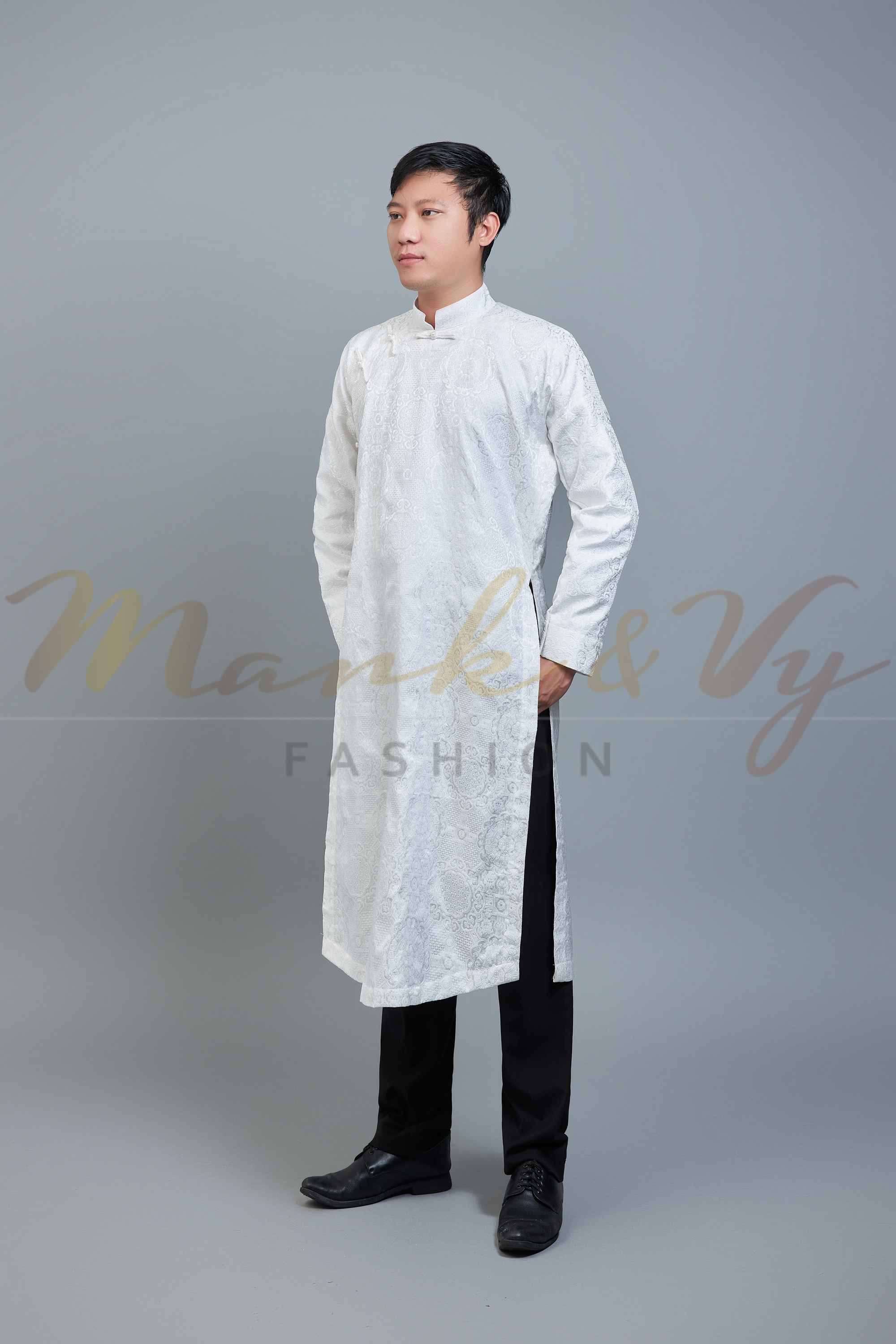Men's ao dai in white - Vietnamese national clothing. Free custom fit.