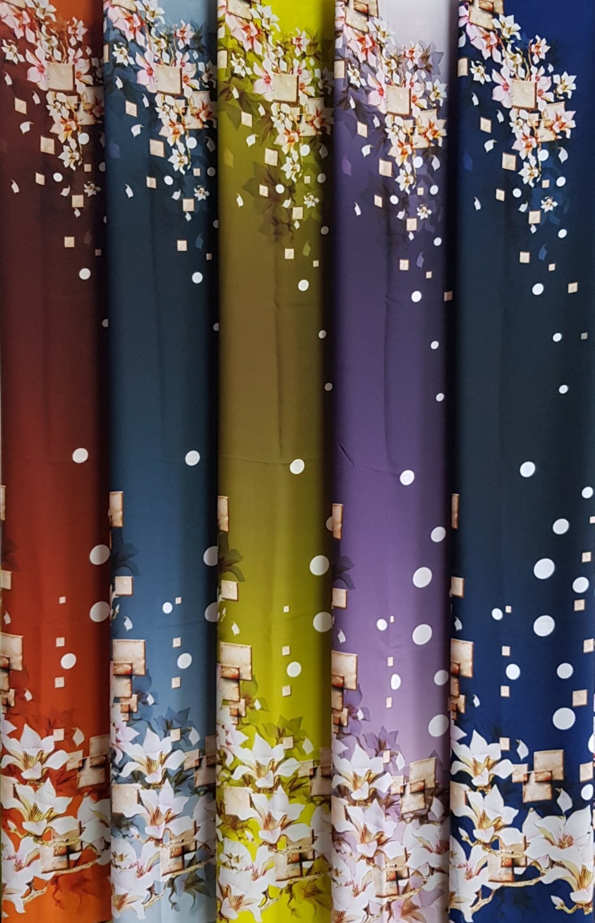 Made-to-measure ao dai by Mark&Vy using high quality, Thai Tuan fabric.  Pretty, flower blossom motif.