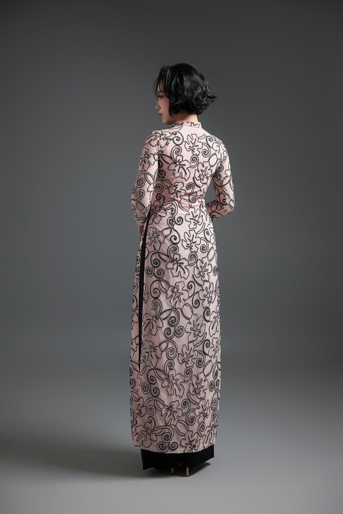 Black-Patterned Elegance on Pink Lace