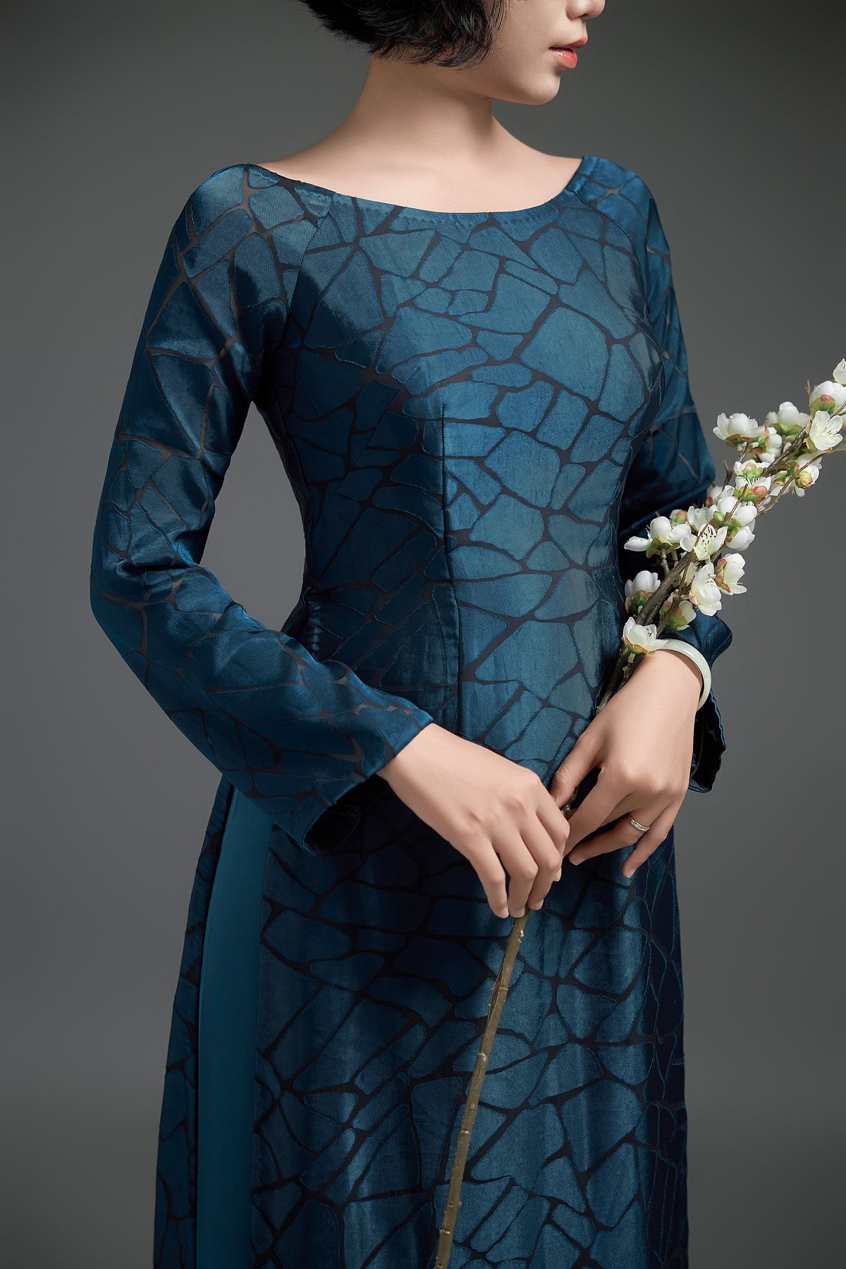 Teal Ao Dai with Cracked Detailing