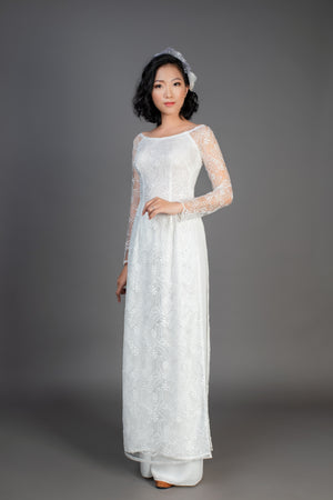 Only Sample US Size 6-8 - White ao dai dress. Vietnamese traditional dress in lace and chiffon