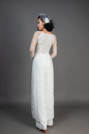 Only Sample US Size 6-8 - White ao dai dress. Vietnamese traditional dress in lace and chiffon