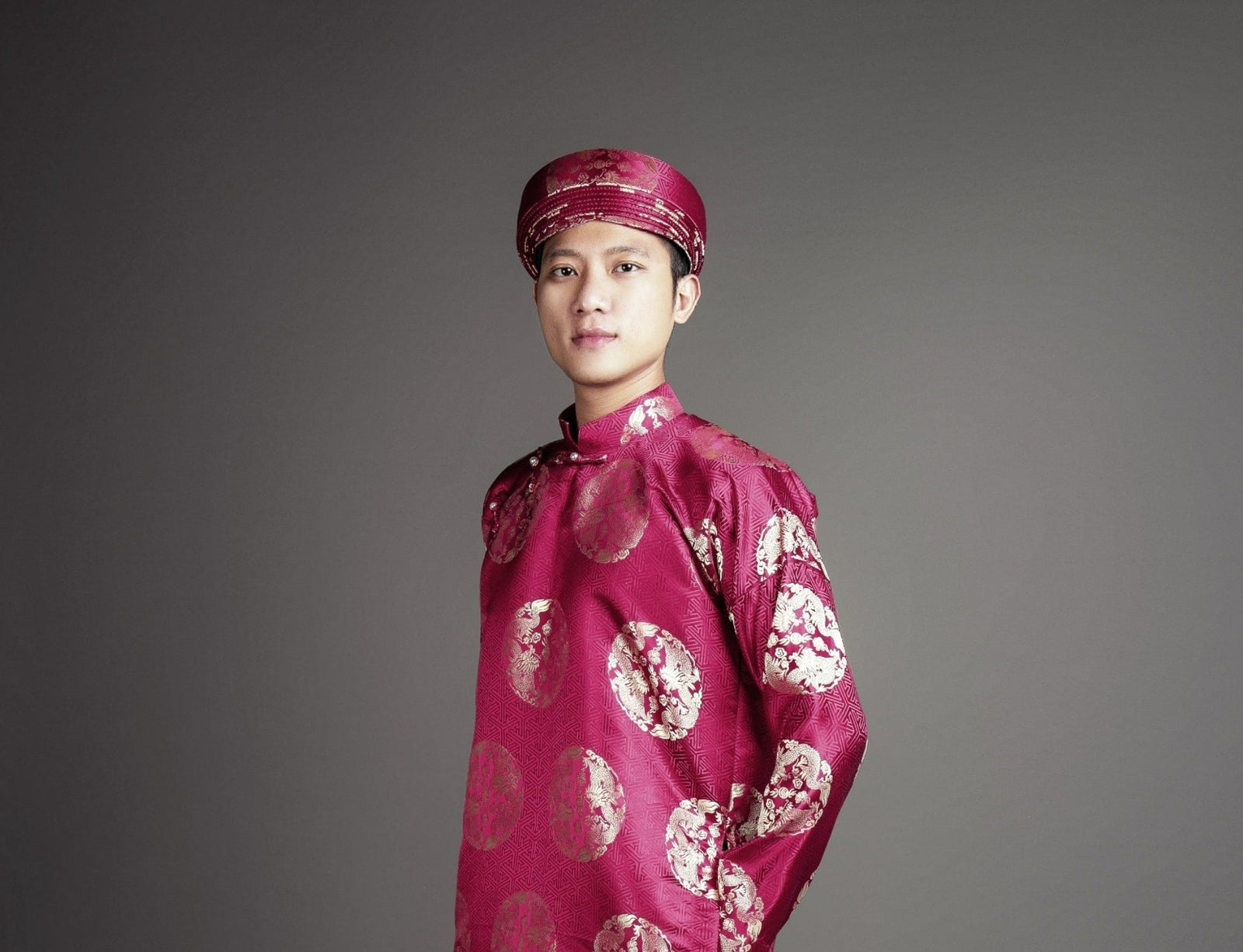 Men Headpiece. Your choice of colors. (Not for individual sale. Only for sale in combination with ao dai)