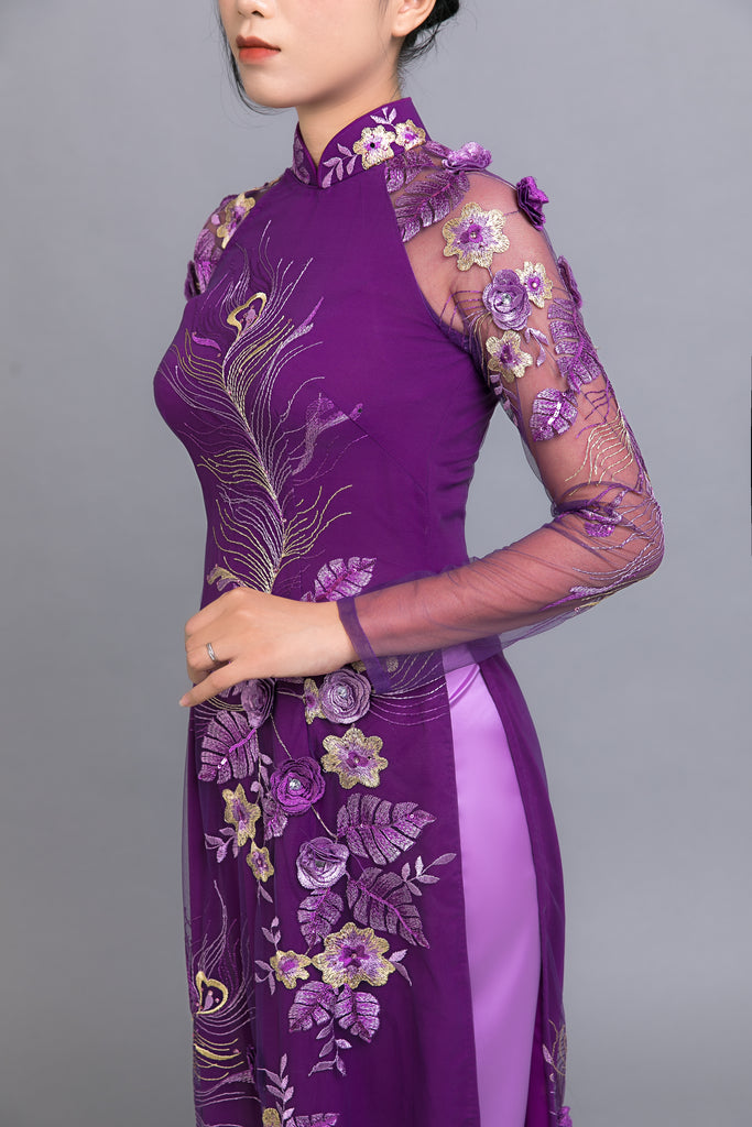 Vietnam traditional Ao Dai in lavender chiffon fabric
