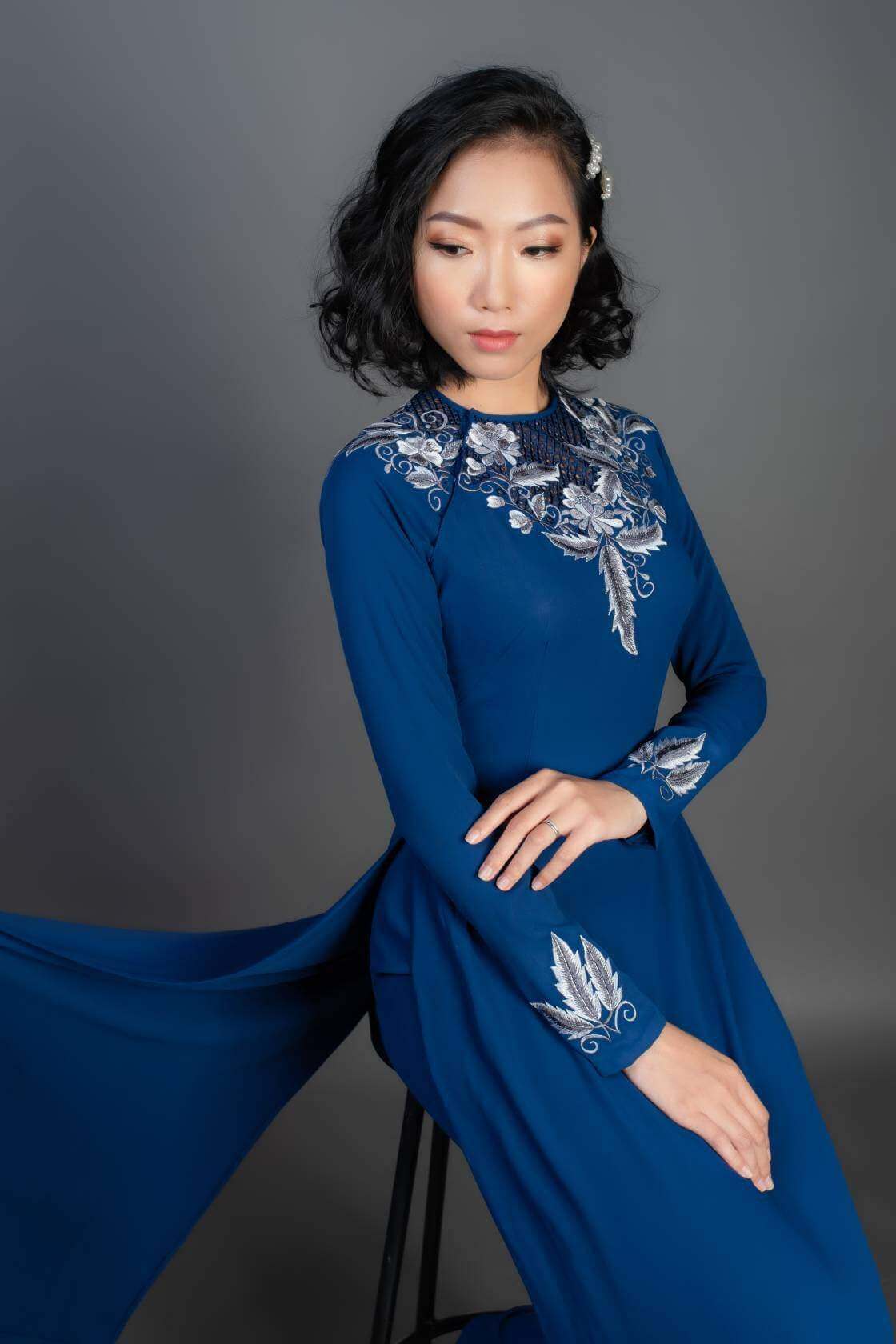 Mark&Vy Ao Dai ao dai dress Blue ao dai dress. beautiful embroidered floral design. TT008072