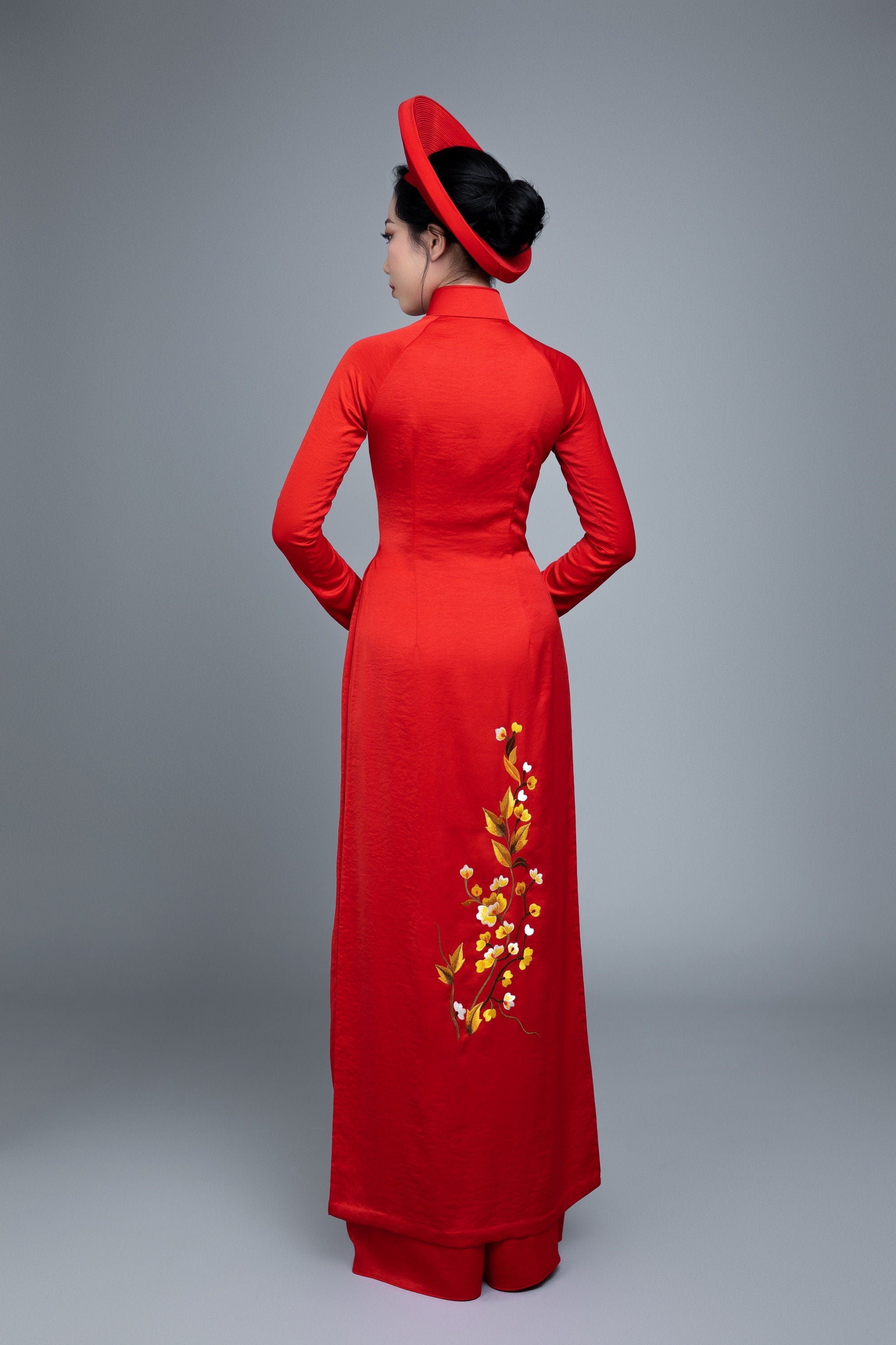 Custom made Vietnamese ao dai dress in red with embroidered, peacock m - Mark&Vy Ao Dai Custom made Vietnamese ao dai dress in red with embroidered, peacock m - Mark&Vy Ao Dai