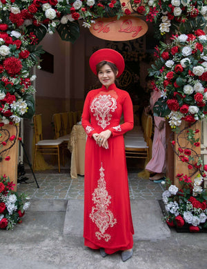 Mark&Vy Ao Dai Dress Red wedding ao dai. Beautiful, made to measure Vietnamese dress with spectacular gold details